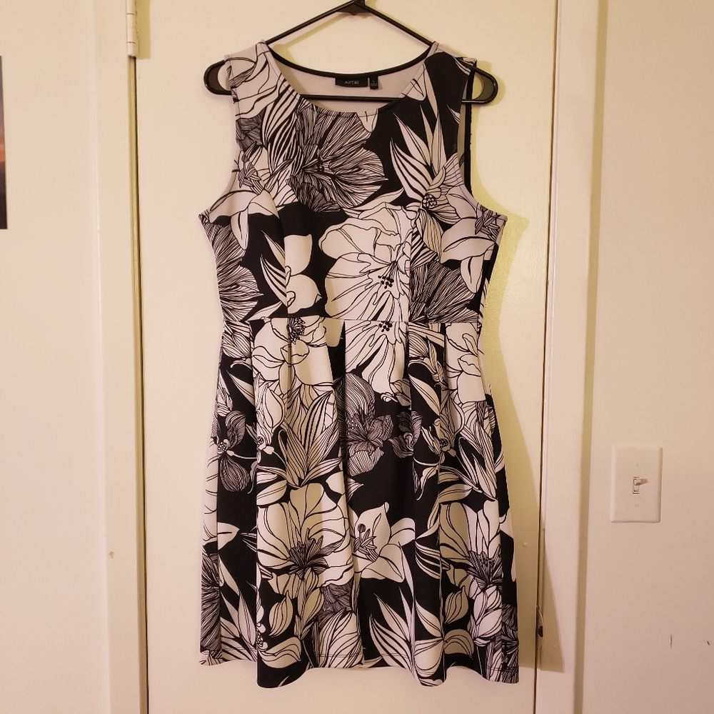 Apt.9 Floral Fit & Flare Sleeveless Dress